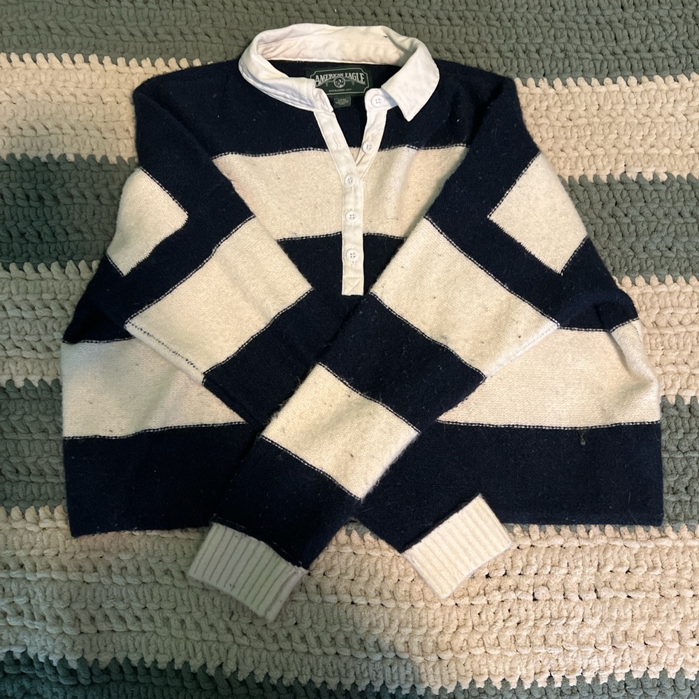 American Eagle Outfitters Navy and White Shirt